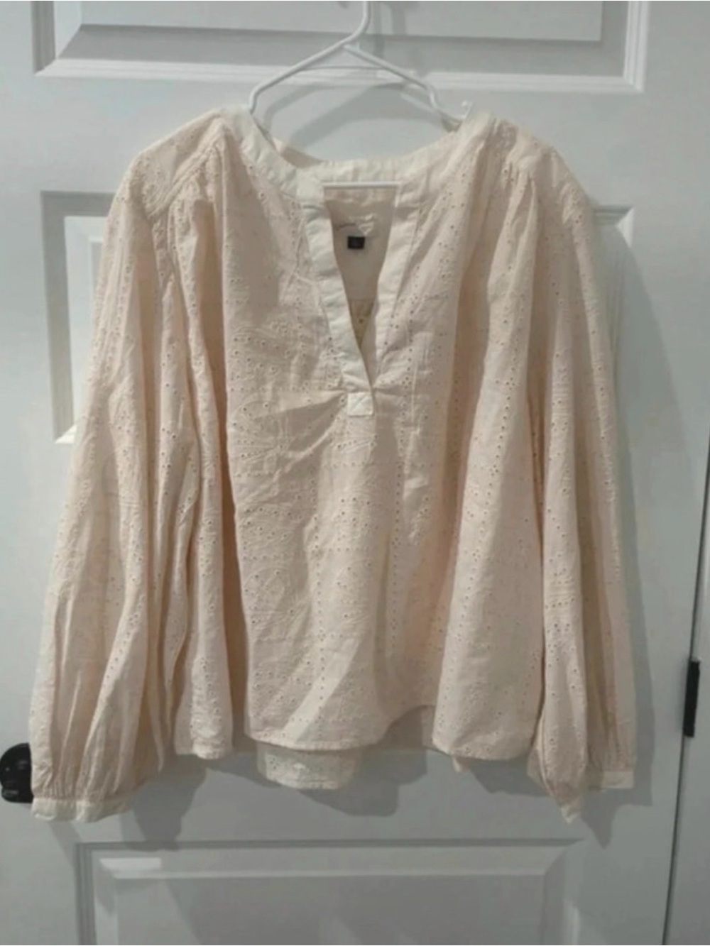 Universal Thread Cream Eyelet Peasant Tunic